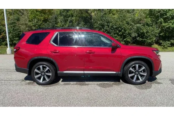 $48914 : Honda Pilot 2025 AWD Touring image 9