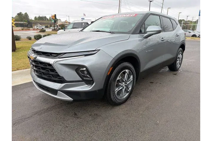 $29989 : Chevrolet Blazer 2025 AWD LT image 2