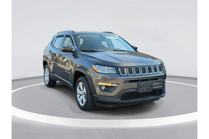 $15490 : Jeep Compass 2018 4x4 Latitu image 1