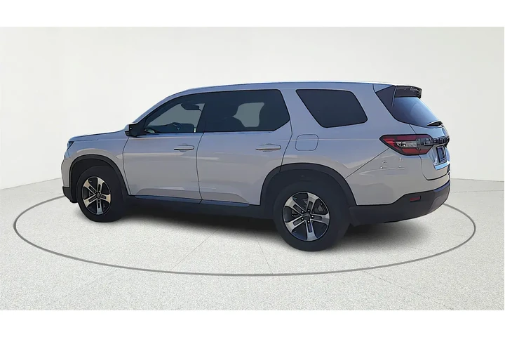 $31878 : Honda Pilot 2024 EX-L 4dr SU image 5