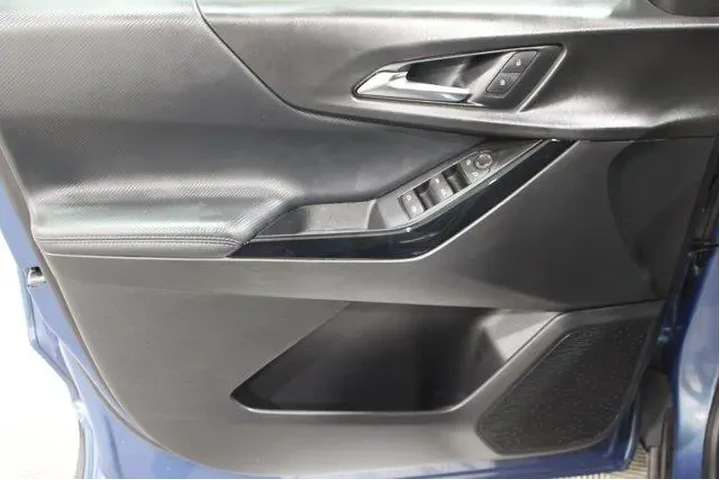 $24982 : Chevrolet Equinox 2025 LT 4d image 6