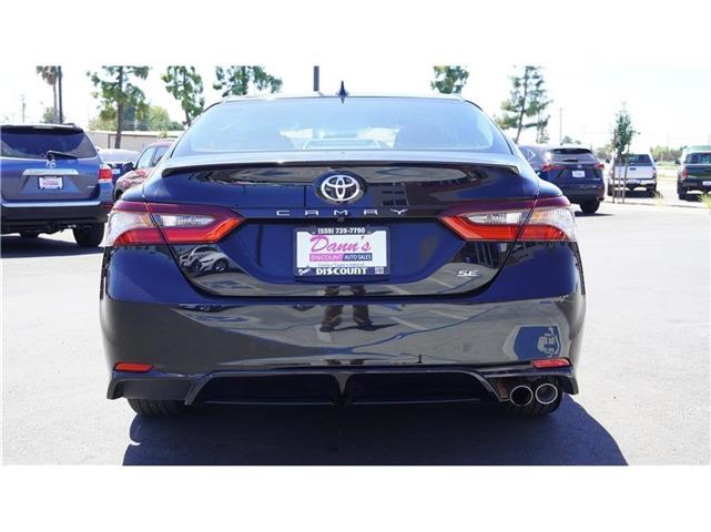 $25984 : 2021 Camry SE Sedan 4D image 7