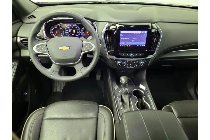 $35998 : Chevrolet Traverse 2022 4x4 image 9