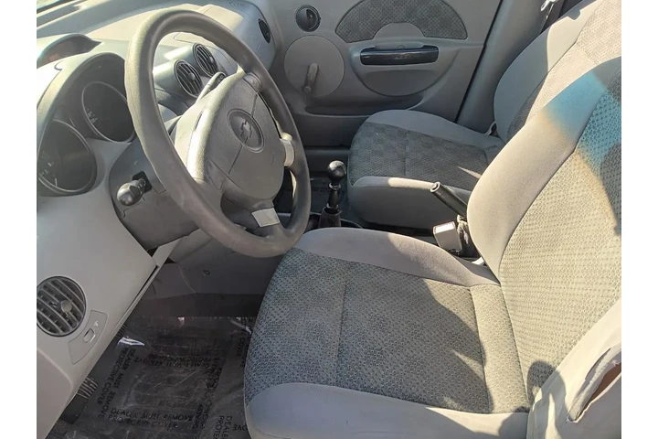 $2500 : 2004 Aveo SPECIAL VALUE image 10