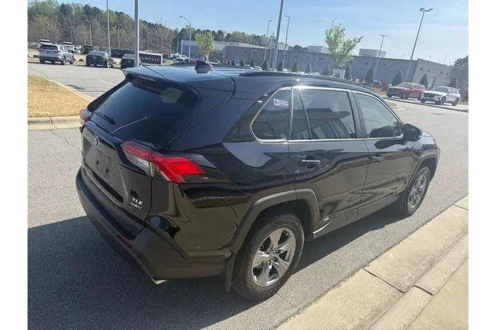 $34421 : Toyota RAV4 Hybrid 2025 AWD image 6