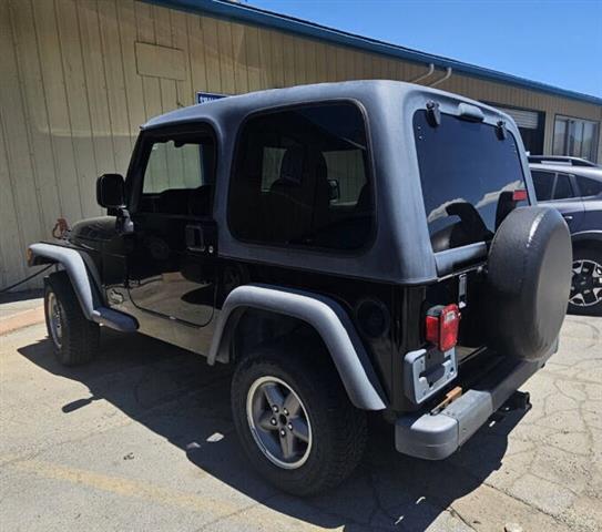 $11995 : 2003 Wrangler SE image 4