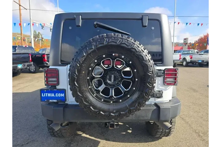 $28990 : Jeep Wrangler JK Unlimited 2 image 4