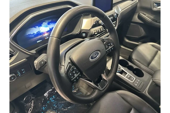 $23278 : Ford Escape Plug-In Hybrid 2 image 9