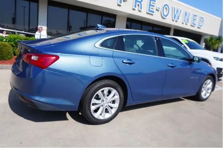 $21450 : Chevrolet Malibu 2024 LT 4dr image 8