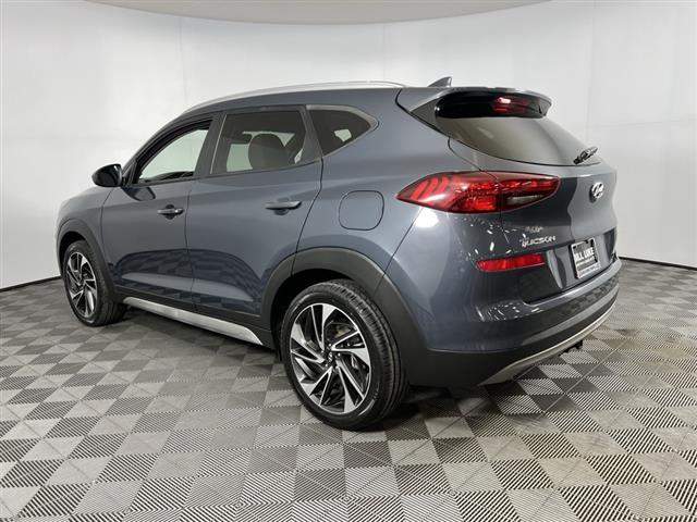 $20275 : HYUNDAI TUCSON SPORT image 8