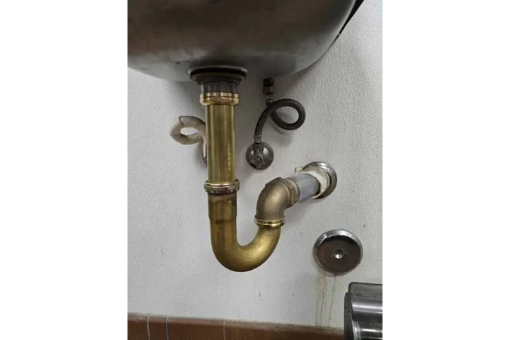 Memo’S Plumbing image 7
