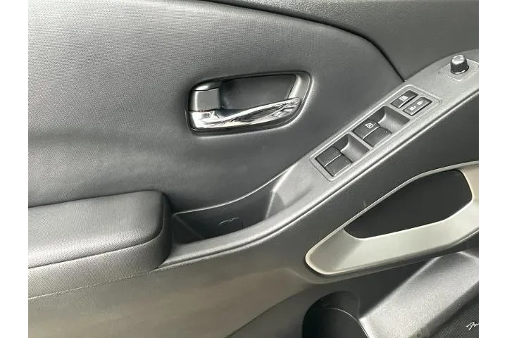 $31990 : Nissan Frontier 2022 4x4 S 4 image 10