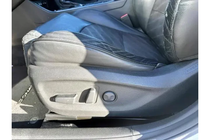 $14777 : Hyundai SONATA 2019 Sport 4d image 10