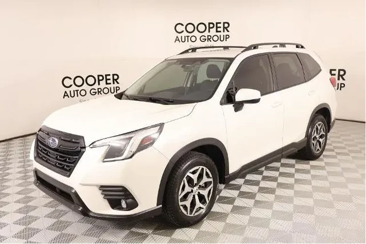 $26550 : Subaru Forester 2024 AWD Pre image 10