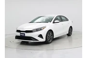 $18998 : Kia Forte 2024 LXS 4dr Sedan thumbnail