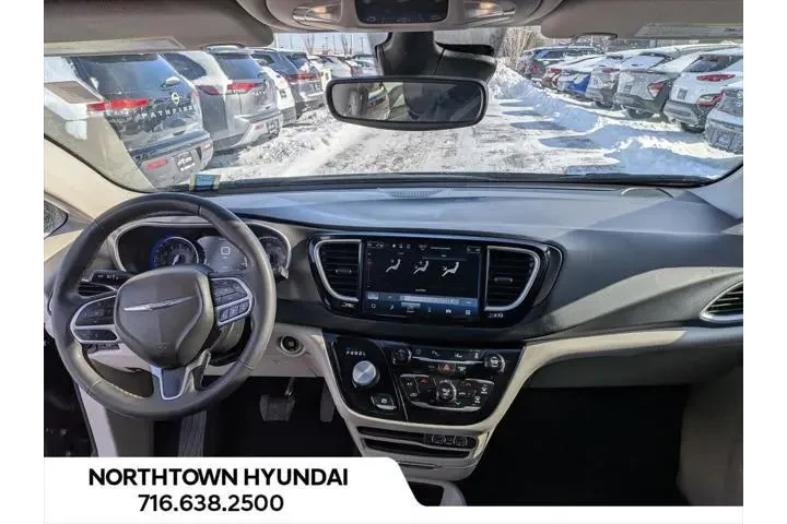 $28554 : Chrysler Pacifica 2024 Touri image 6