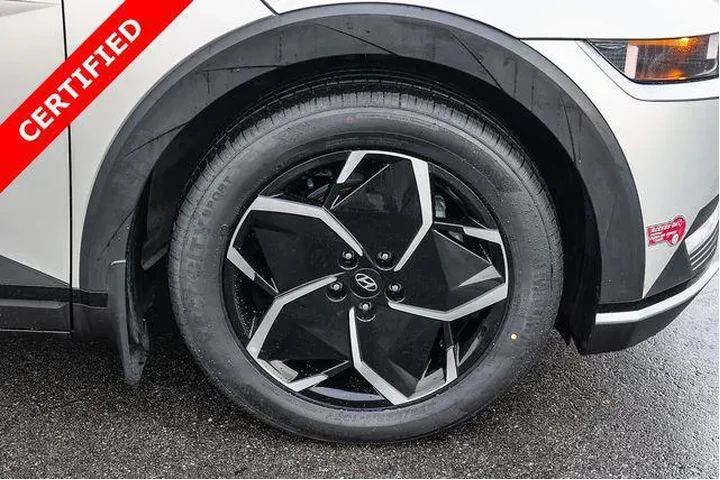 $23498 : Hyundai IONIQ 5 2023 AWD SEL image 9