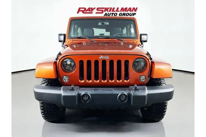 $25975 : Jeep Wrangler Unlimited 2014 image 2