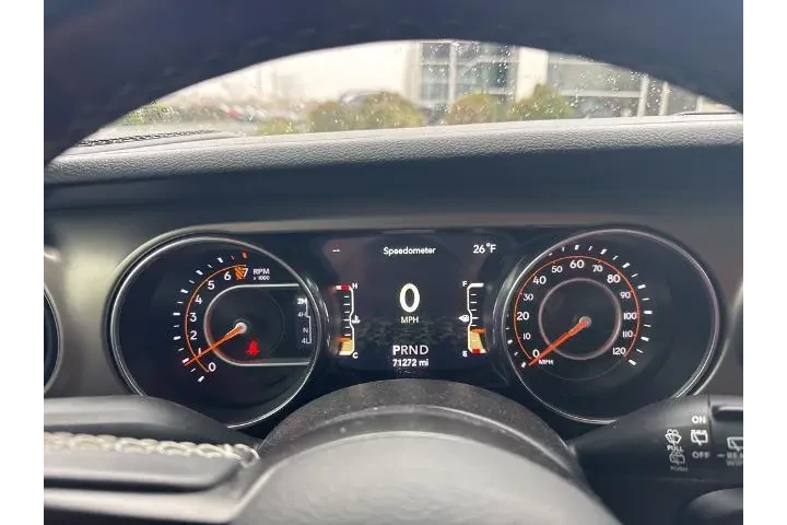 $26977 : Jeep Wrangler Unlimited 2020 image 8