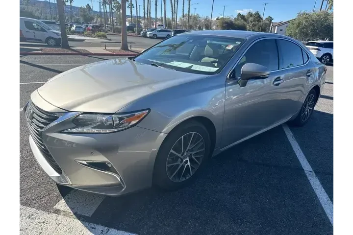 $18555 : Lexus ES 350 2017 4dr Sedan image 1
