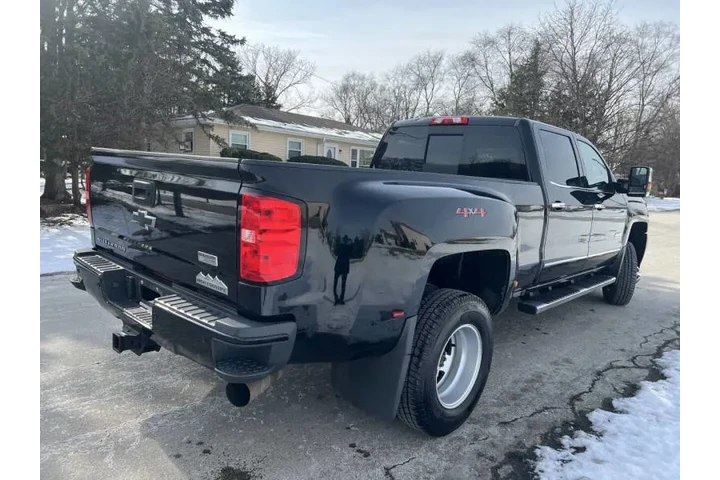 $42991 : 2018 Silverado 3500HD High Co image 7