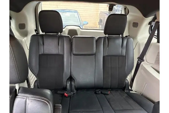 $13000 : Dodge Grand Caravan 2019 SXT image 5