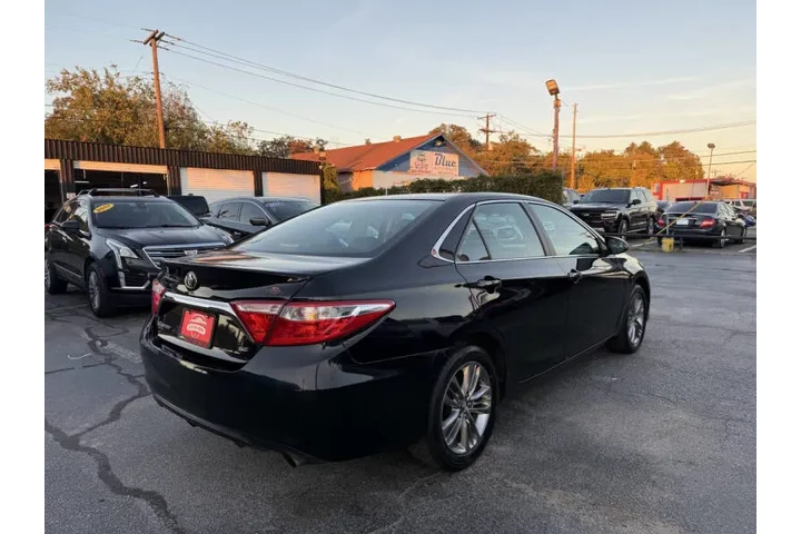 $13999 : 2016 Camry SE image 7