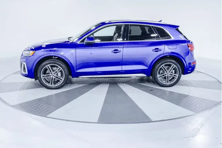 $28420 : Audi Q5 2022 AWD e quattro S image 4