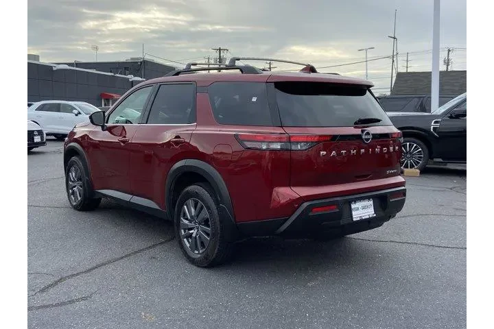 Nissan Pathfinder 2024 AWD S image 6