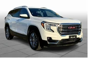 $26799 : GMC Terrain 2023 SLT 4dr SUV thumbnail