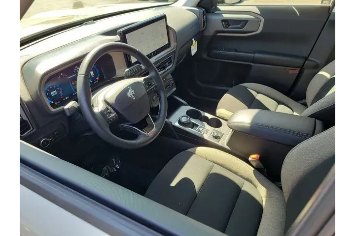 $31488 : Ford Bronco Sport 2025 AWD B image 3