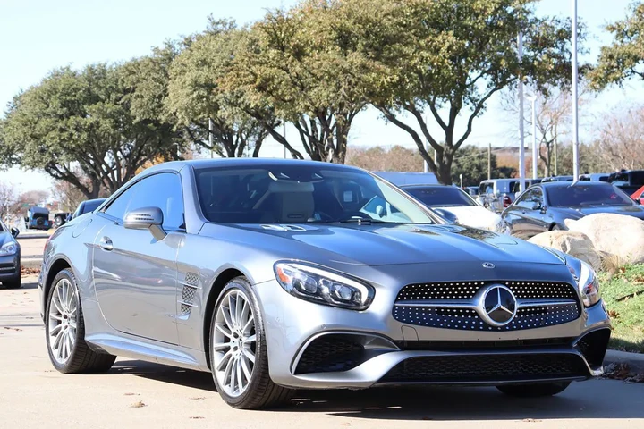 $36989 : 2018 SL 450 Roadster image 5