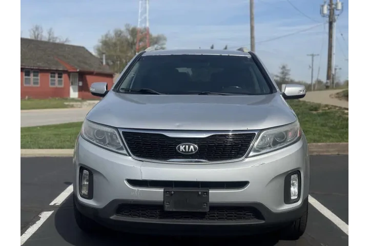 $4999 : 2015 Sorento EX image 5