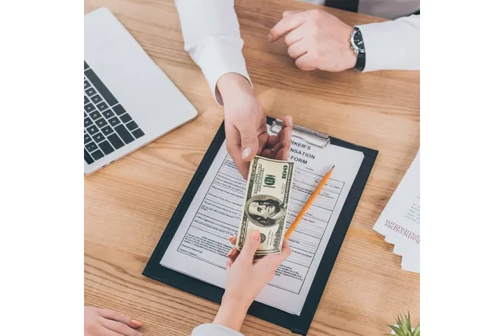 ¿Problemas legales? image 3