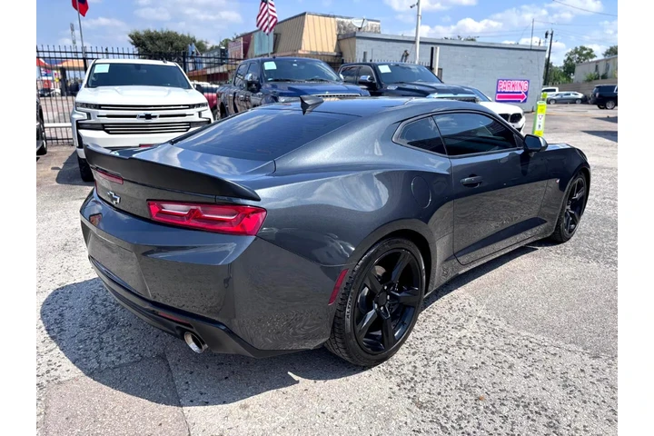 2018 Camaro 1LT image 6
