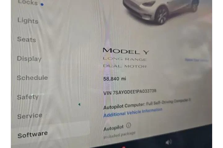 $30600 : Tesla Model Y 2023 AWD 4dr C image 4