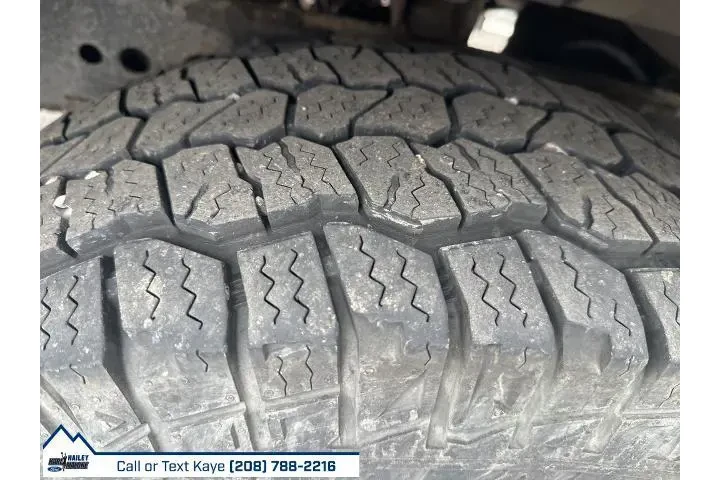 $15995 : Nissan Frontier 2017 4x4 SV image 3