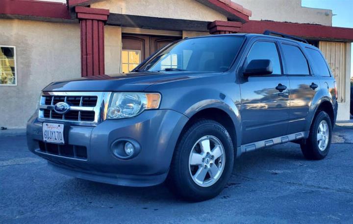 $5999 : 2012 Escape XLT image 1