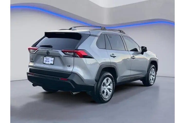 $21620 : Toyota RAV4 2021 LE 4dr SUV image 9