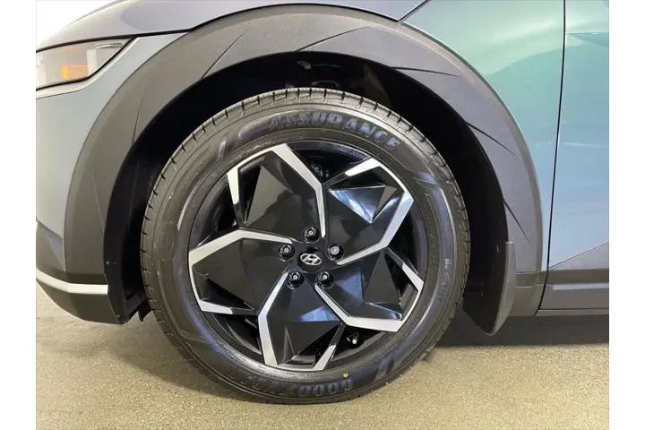 $24995 : Hyundai IONIQ 5 2024 SEL 4dr image 10