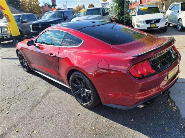$27850 : 2019 FORD MUSTANG image 4