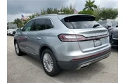 $23490 : Lincoln Nautilus 2020 4dr St thumbnail