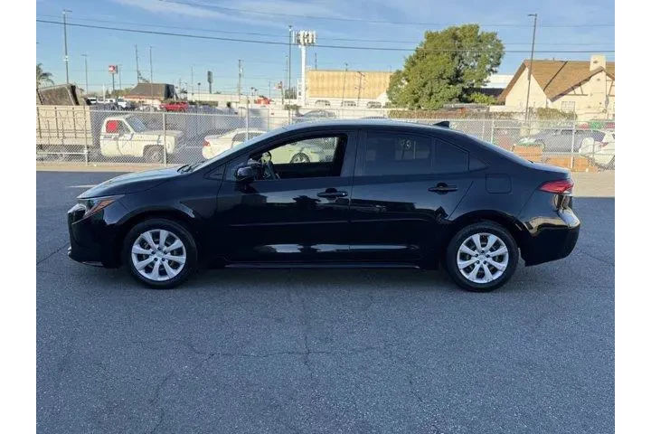 $20536 : Toyota Corolla 2024 LE 4dr S image 7