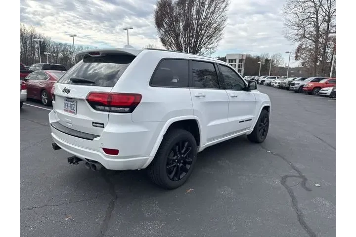 $14152 : Jeep Grand Cherokee 2017 4x4 image 3