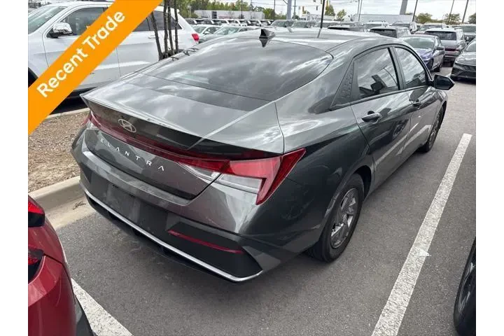 $19999 : Hyundai ELANTRA 2025 SE 4dr image 3