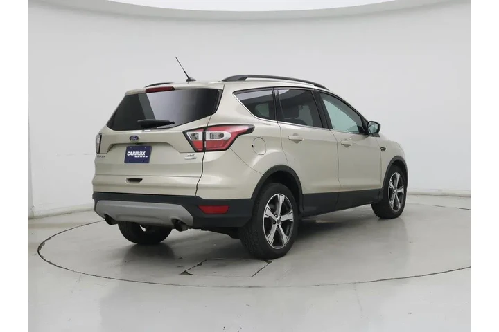 $13998 : Ford Escape 2017 AWD SE 4dr image 8