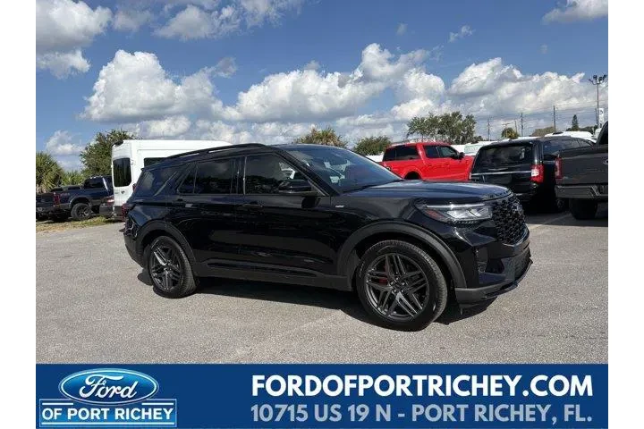 $39993 : Ford Explorer 2025 ST-Line 4 image 1