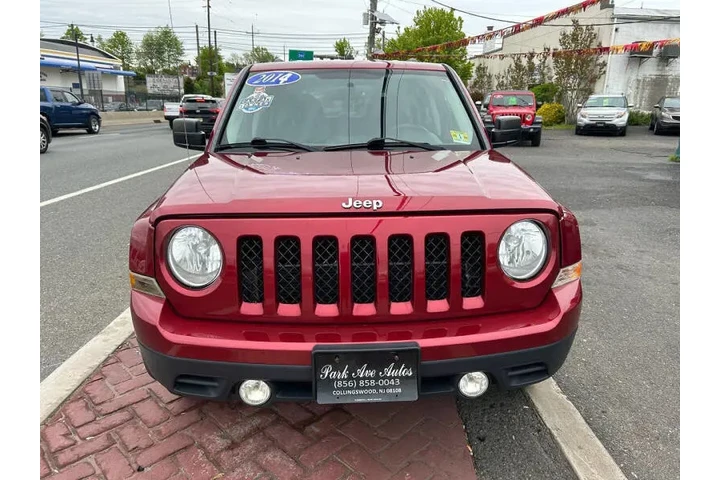$6995 : 2014 Patriot Latitude image 9