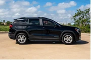 $21384 : GMC Terrain 2022 SLE 4dr SUV thumbnail
