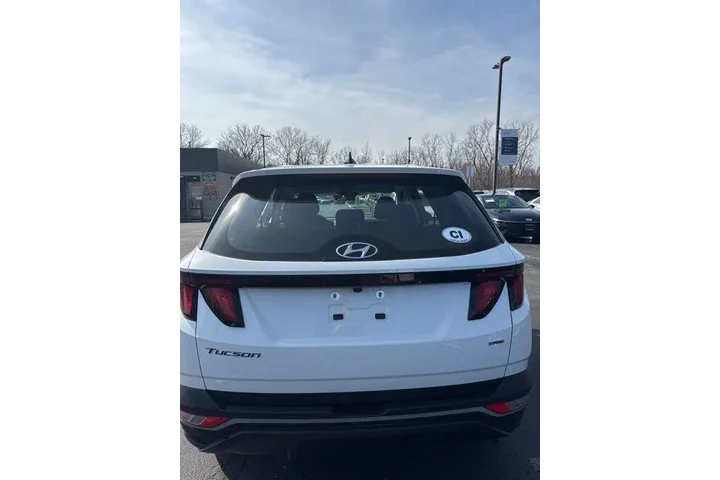 $21047 : Hyundai TUCSON 2023 AWD SE 4 image 10